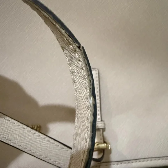 Michael Kors Cream Tote Bag and Wallet Set - Picture 15 of 15